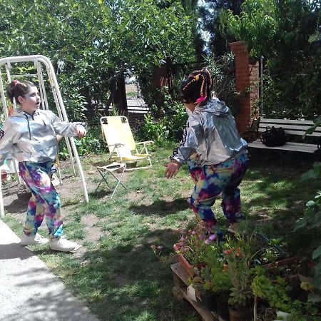 Casa De Franchesca Hostel Trelew Eksteriør billede